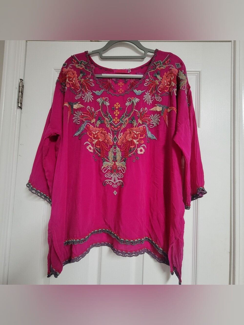 Johnny Was Pink Cupra Rayon Embroidered Boho Tunic Top Size Medium.